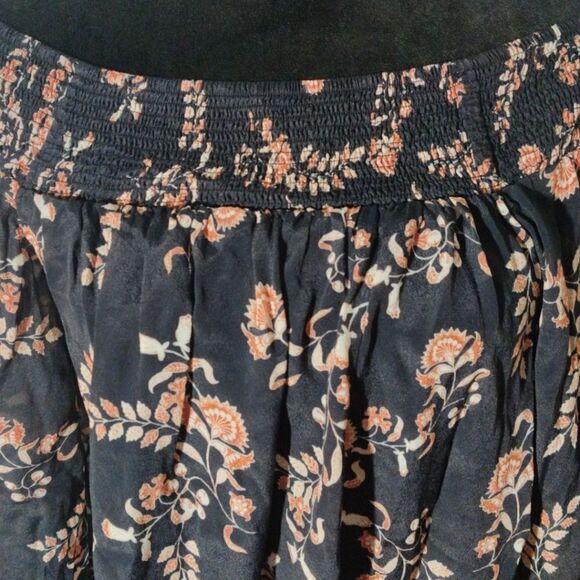 Greylin S Black Floral Off Shoulder Blouse - Picture 3 of 6